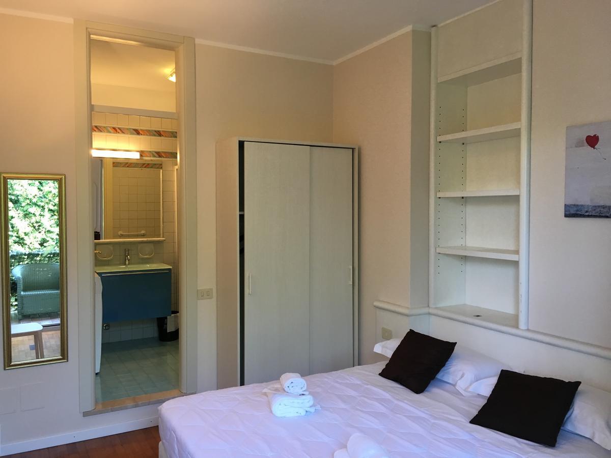 Sunset Apartment Sirmione Buitenkant foto