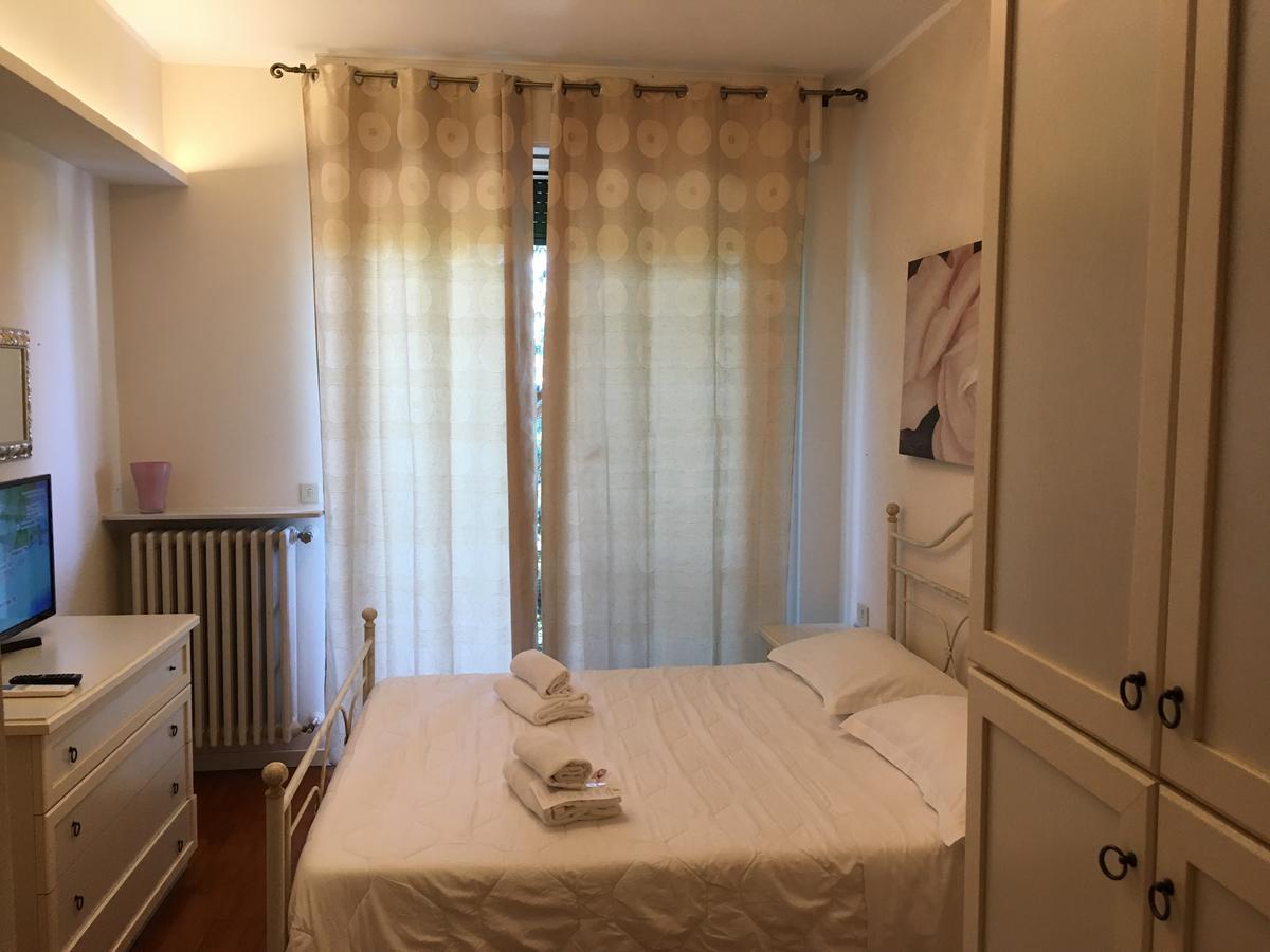 Sunset Apartment Sirmione Buitenkant foto